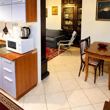 Appartement Breeze - 4 Min To Skanderbeg Square Tirana